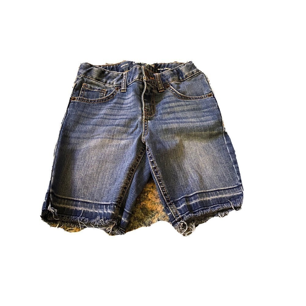Cat and Jack Bermuda Super Stretch Shorts Sz.M 7/8